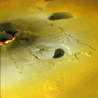 Galileo close-up image of Io showing volcanic activity