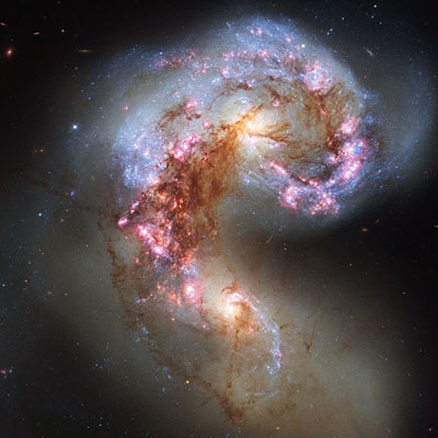 Image of colliding galaxies NGC 4038 and NGC 4039
