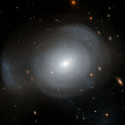 Hubble image of PGC 6240, the White Rose Galaxy