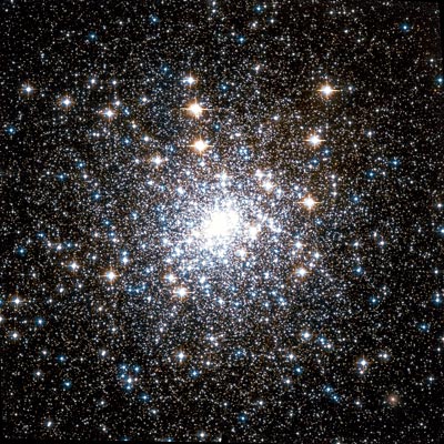 Hubble image of globular star cluster M30