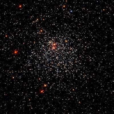 Hubble image of globular star cluster NGC 1987 in Mensa