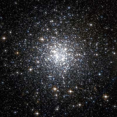 Hubble image of globular star cluster NGC 6934