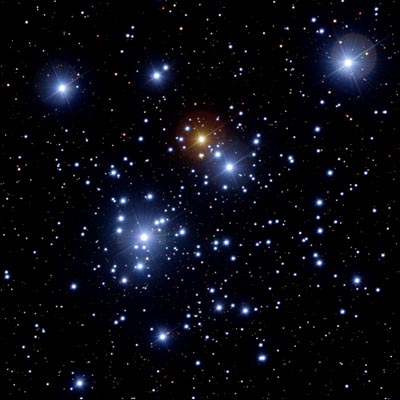 ESO image of NGC 4755, the Jewel Box Cluster
