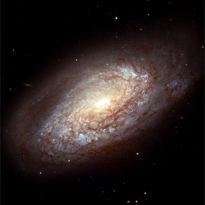 Hubble image of spiral galaxy NGC 2397