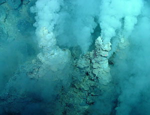 NOAA image of hydrothermal vents on the ocean floor
