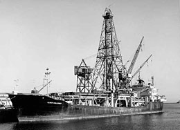 Image of the deep sea drilling vessel Glomar Challenger