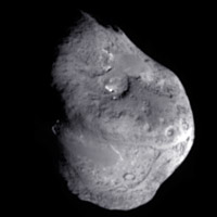Comet Tempel 1 as seen by NASA's Deep Impact probe