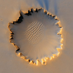 Mars Reconaissance Orbiter view of Victoria Crater on Mars 