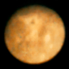 Another Voyager 2 view of Oberon