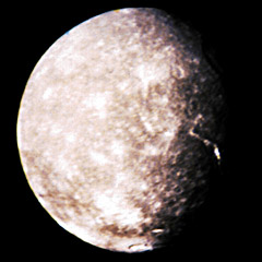 Voyager 2 color image of Titania