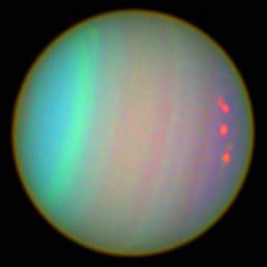 False color Hubble view of Uranus showing cloud details