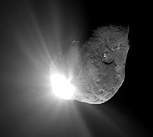 Image of Deep Impact probe collision with Comet Tempel 1