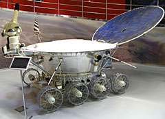 Image of a museum replica of the Luna 17 spacecraft