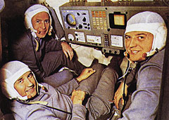 Image of of the crew of Soyuz 11