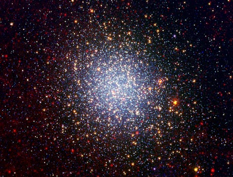 Spitzer Space Telescope image of Omega Centauri globular star cluster