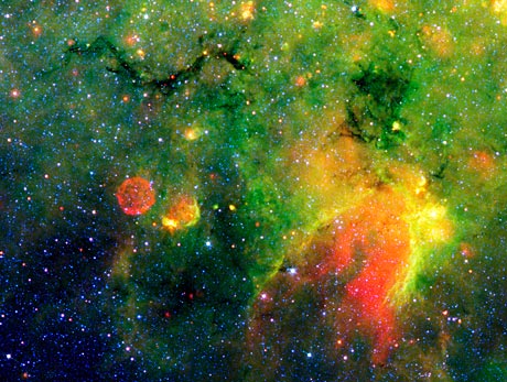 Spitzer Space Telescope image of snake-like clouds in the Milky Way